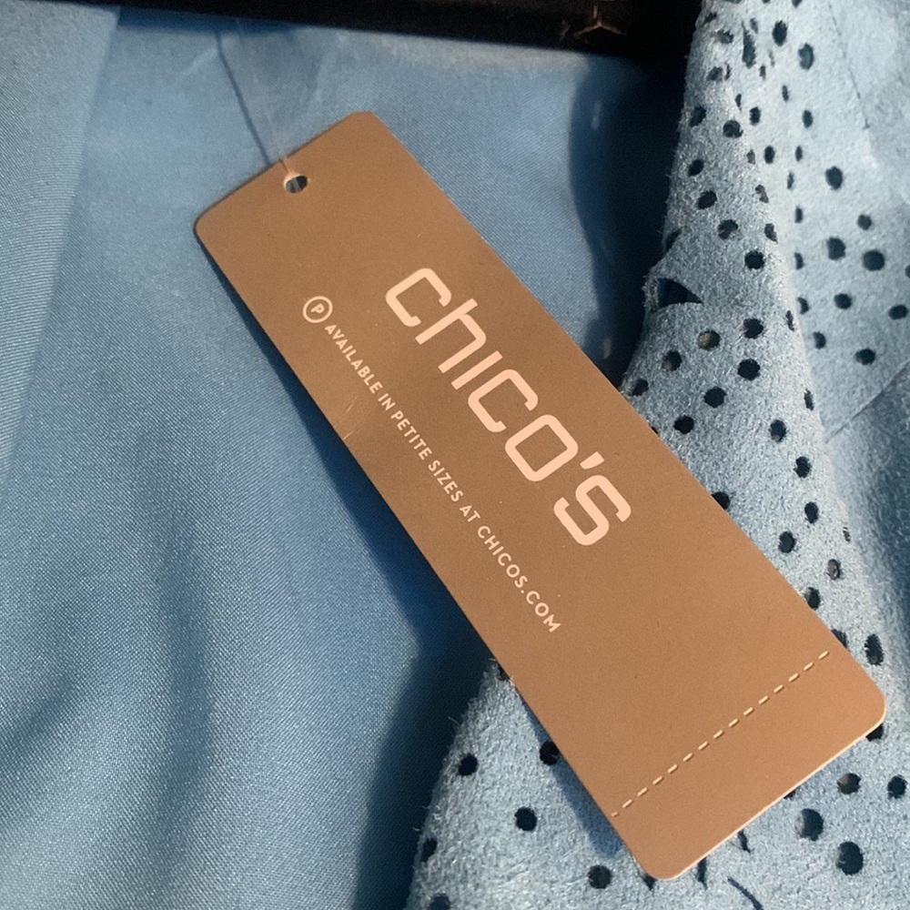 Chico’s Powder Blue Shacket - Picture 4 of 8